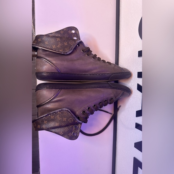 Louis Vuitton Monogram "Brea" Sneakers - Brown
Leather & Canvas size 8 - 38 - Picture 6 of 13